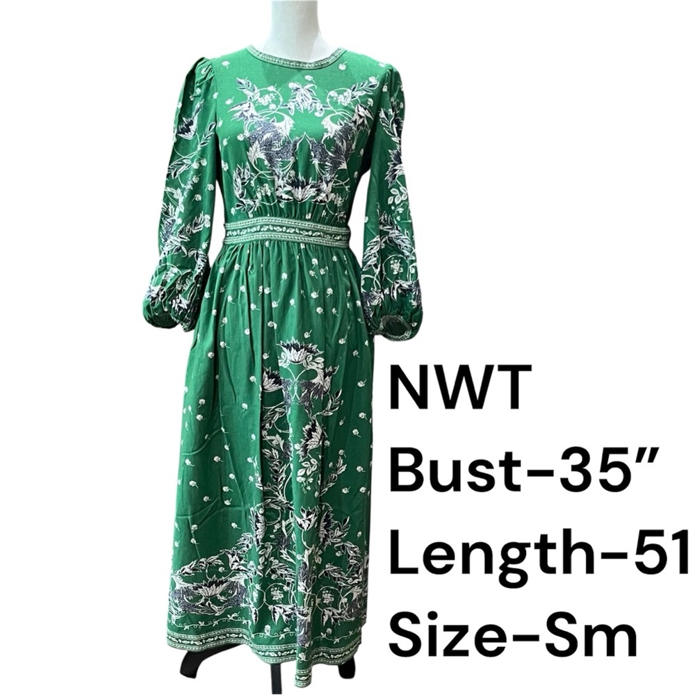 Max Studio Green and White Long Sleeve Dress